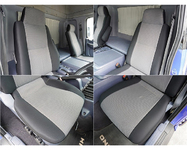 日野レンジャーアコーディオン車中型（4t）[写真31]