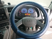 UDトラックスクオンアルミブロック大型（10t）[写真13]