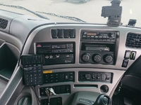 UDトラックスクオンアルミブロック大型（10t）[写真15]