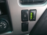 UDトラックスクオンアルミブロック大型（10t）[写真18]