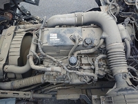 UDトラックスクオンアルミブロック大型（10t）[写真24]