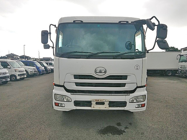 UDトラックスクオンアルミブロック大型（10t）[写真03]