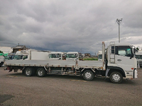 UDトラックスクオンアルミブロック大型（10t）[写真04]