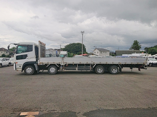 UDトラックスクオンアルミブロック大型（10t）[写真07]