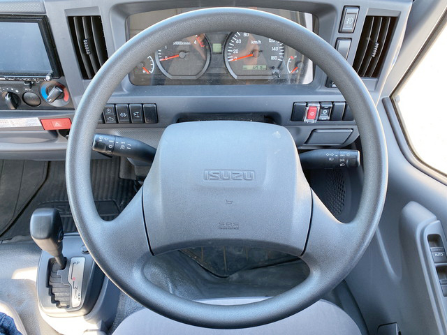 いすゞエルフ平ボディ小型（2t・3t）[写真33]