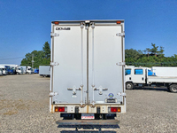 いすゞエルフアルミバン小型（2t・3t）[写真09]