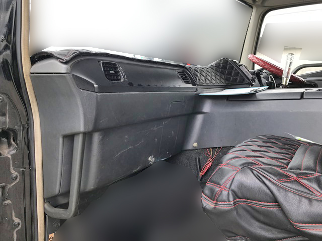 三菱ふそうスーパーグレートセルフローダー大型（10t）[写真23]