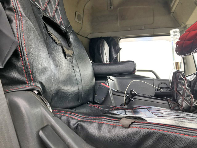 三菱ふそうスーパーグレートセルフローダー大型（10t）[写真26]