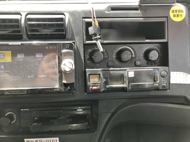 三菱ふそうスーパーグレートセルフローダー大型（10t）[写真30]