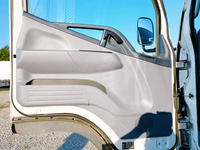 日産アトラスアルミバン小型（2t・3t）[写真27]