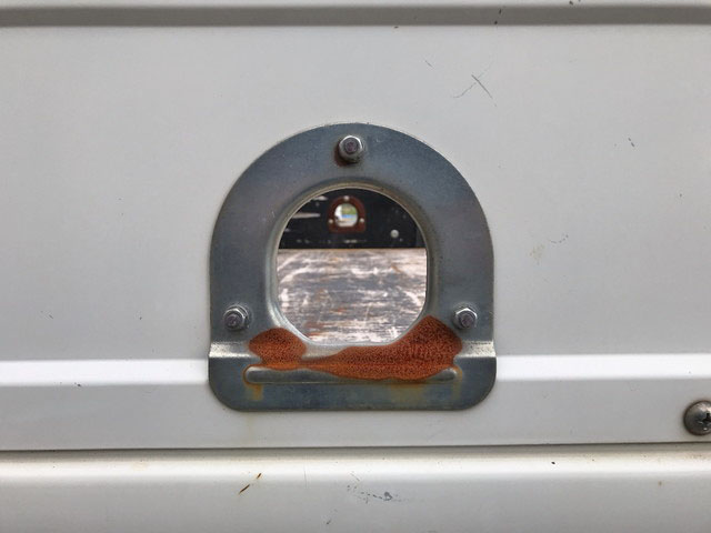 いすゞエルフクレーン3段小型（2t・3t）[写真16]