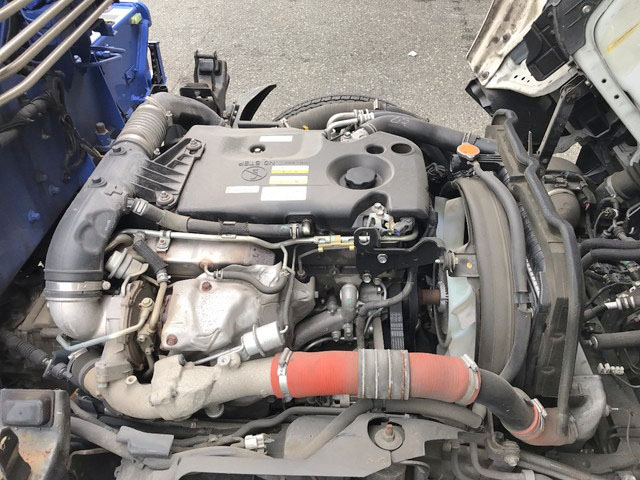 いすゞエルフクレーン3段小型（2t・3t）[写真28]