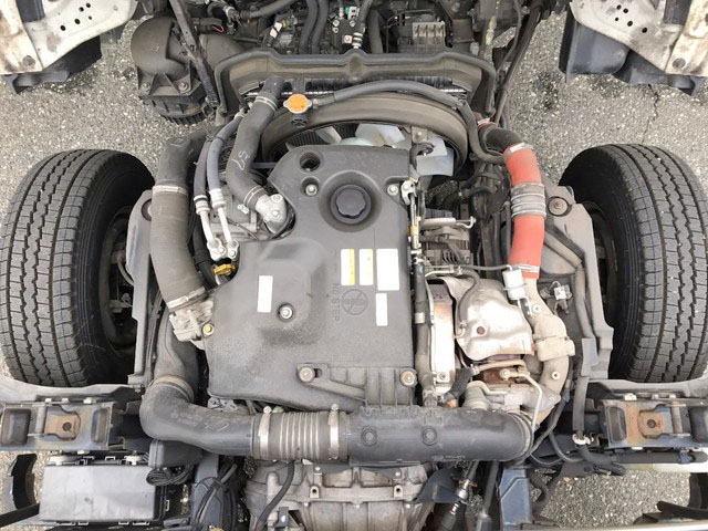 いすゞエルフクレーン3段小型（2t・3t）[写真30]