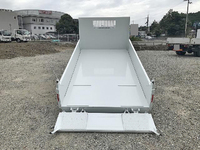 三菱ふそうキャンターローダーダンプ小型（2t・3t）[写真10]