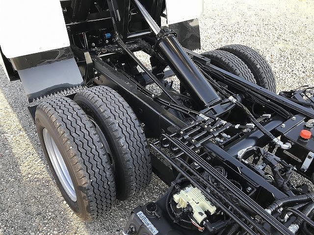 三菱ふそうキャンターローダーダンプ小型（2t・3t）[写真24]