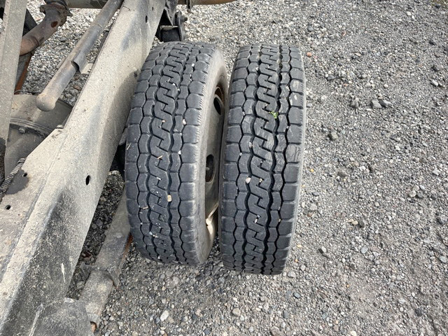 三菱ふそうキャンターダンプ小型（2t・3t）[写真14]