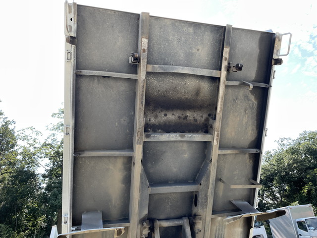 三菱ふそうキャンター深ダンプ（土砂禁ダンプ）小型（2t・3t）[写真17]