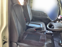 いすゞエルフ平ボディ小型（2t・3t）[写真16]