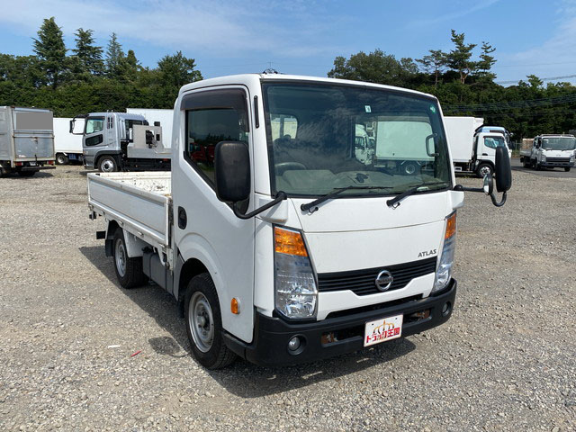 日産アトラス平ボディ小型（2t・3t）[写真03]
