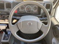 日産アトラス平ボディ小型（2t・3t）[写真33]