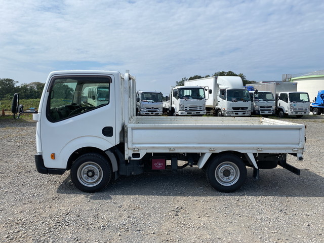 日産アトラス平ボディ小型（2t・3t）[写真05]