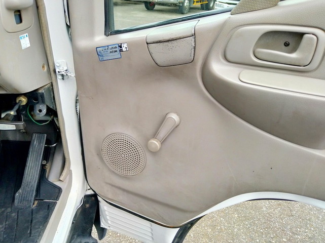 トヨタダイナクレーン5段小型（2t・3t）[写真31]