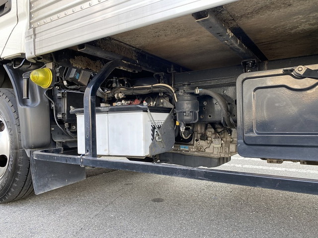 トヨタダイナアルミバン小型（2t・3t）[写真17]