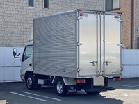 トヨタダイナアルミバン小型（2t・3t）[写真02]