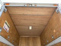 トヨタダイナアルミバン小型（2t・3t）[写真06]