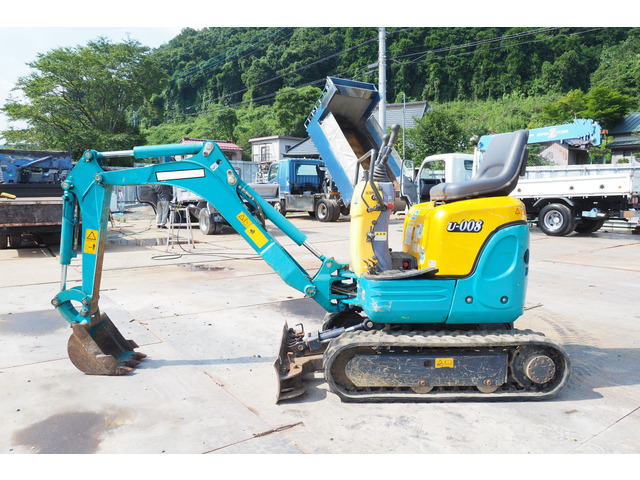 クボタミニユンボ（ミニバックホー）[写真02]