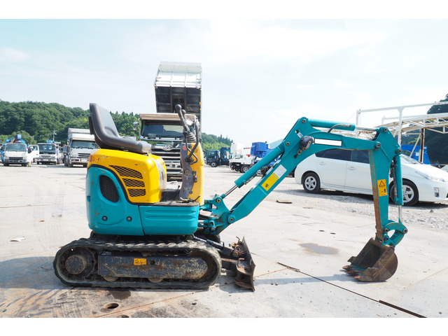 クボタミニユンボ（ミニバックホー）[写真04]