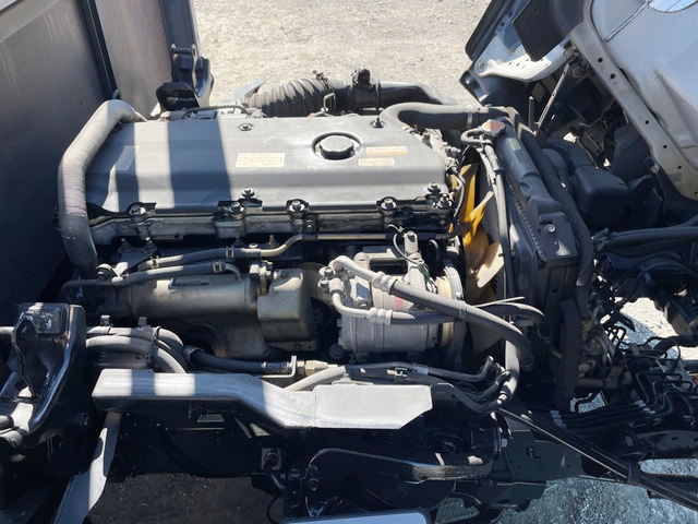 いすゞエルフアルミブロック小型（2t・3t）[写真17]