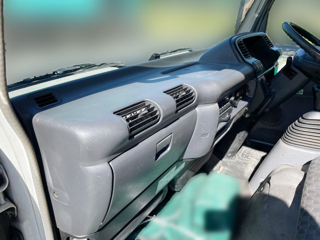 いすゞエルフアルミブロック小型（2t・3t）[写真23]