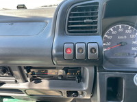 いすゞエルフアルミブロック小型（2t・3t）[写真24]