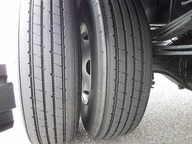 日野レンジャーユニック4段中型（4t）[写真28]