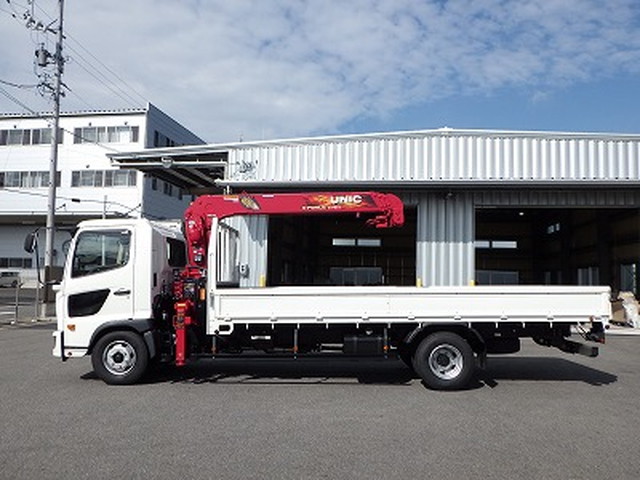 日野レンジャーユニック4段中型（4t）[写真09]