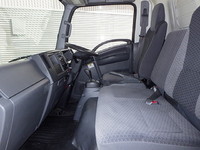 いすゞエルフアルミバン小型（2t・3t）[写真12]