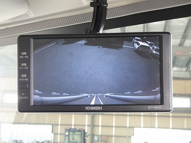 いすゞエルフアルミバン小型（2t・3t）[写真16]