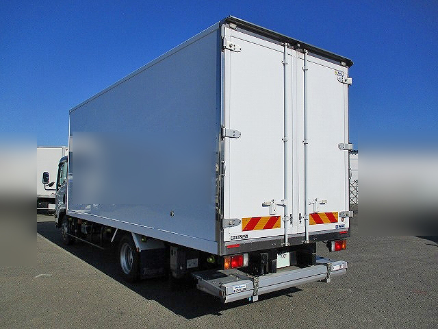 いすゞエルフ冷凍車（冷蔵車）小型（2t・3t）[写真02]