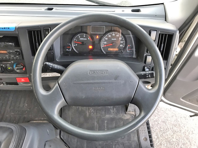 いすゞエルフ平ボディ小型（2t・3t）[写真35]