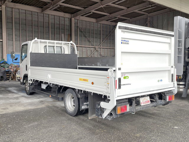 いすゞエルフ平ボディ小型（2t・3t）[写真04]