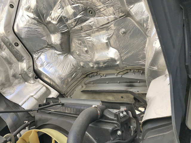 三菱ふそうスーパーグレートアルミウイング大型（10t）[写真20]