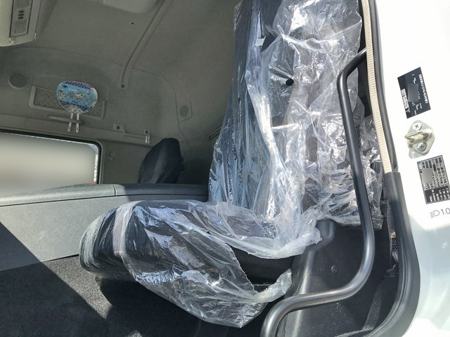 三菱ふそうスーパーグレートアルミウイング大型（10t）[写真22]