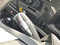 三菱ふそうスーパーグレートアルミウイング大型（10t）[写真32]