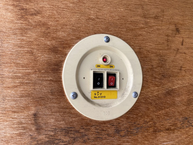 いすゞエルフアルミバン小型（2t・3t）[写真10]