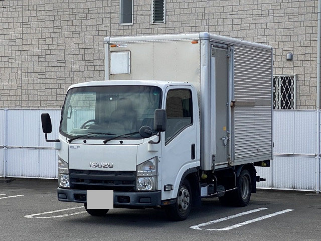 いすゞエルフアルミバン小型（2t・3t）[写真02]