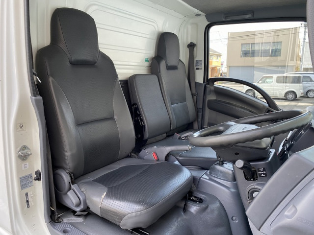 いすゞエルフアルミバン小型（2t・3t）[写真23]