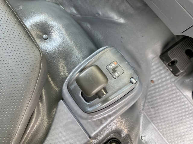 いすゞエルフアルミバン小型（2t・3t）[写真30]