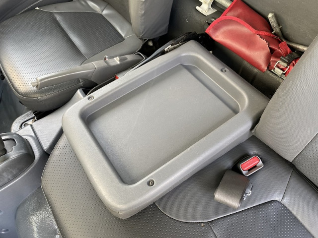 いすゞエルフアルミバン小型（2t・3t）[写真35]