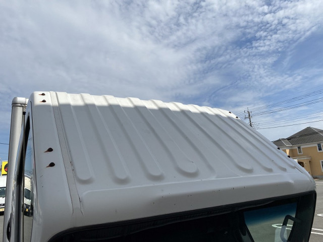 いすゞエルフアルミバン小型（2t・3t）[写真37]